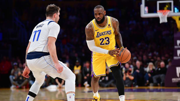LeBron James, Los Angeles Lakers, Dallas Mavericks, Luka Doncic